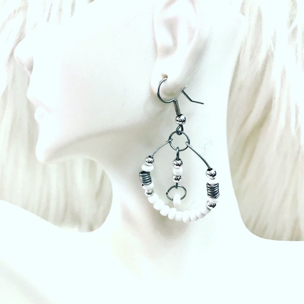 Beaded Dangle Earrings 
